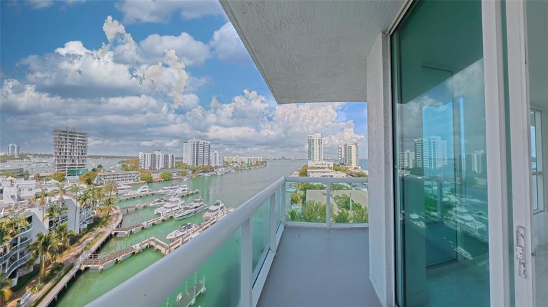 7910 Harbor Island Drive North Bay Village FL 33141