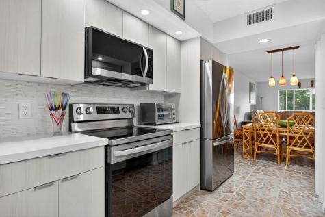 1801 Eleuthera Point Coconut Creek FL 33066