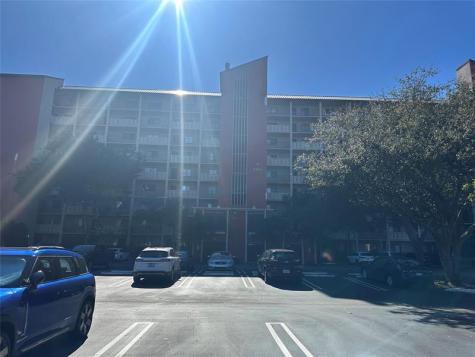 2206 S Cypress Bend Drive Pompano Beach FL 33069