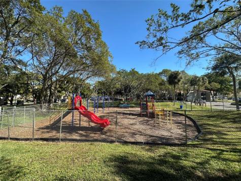 2206 S Cypress Bend Drive Pompano Beach FL 33069