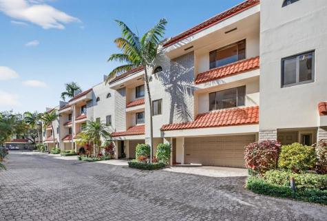 1401 NE 9th Street Fort Lauderdale FL 33304