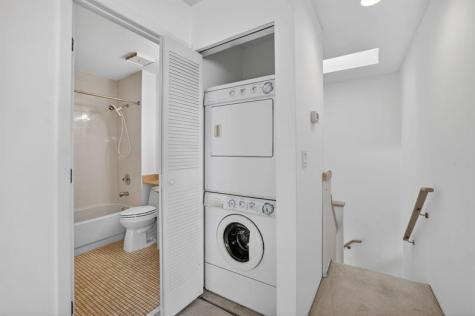 1401 NE 9th Street Fort Lauderdale FL 33304