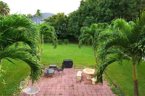 105 Prescott E Deerfield Beach FL 33442