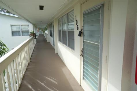 105 Prescott E Deerfield Beach FL 33442