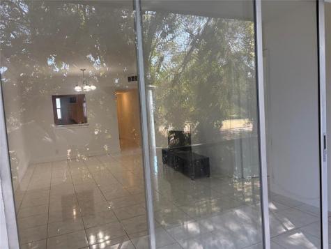 8000 Colony Circle Fort Lauderdale FL 33321