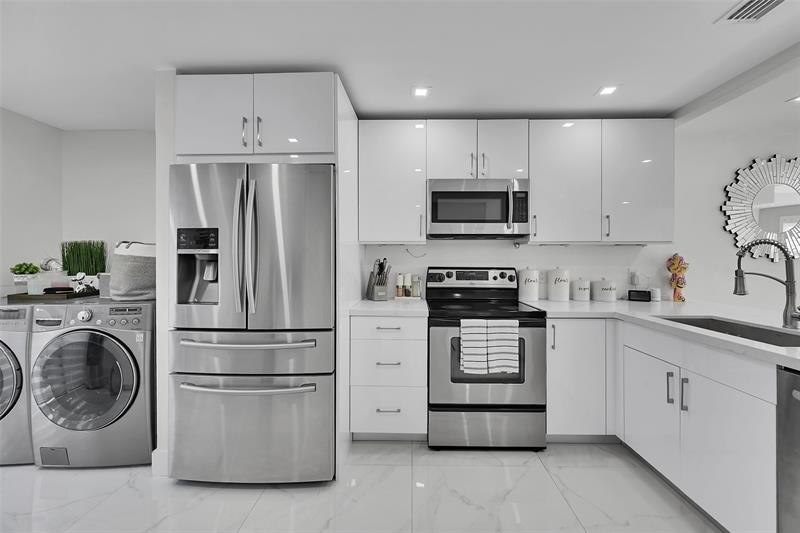 9962 Royal Palm Boulevard Coral Springs FL 33065