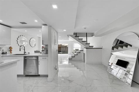 9962 Royal Palm Boulevard Coral Springs FL 33065