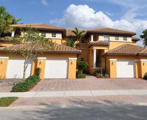 8290 NW 128th Lane Parkland FL 33076