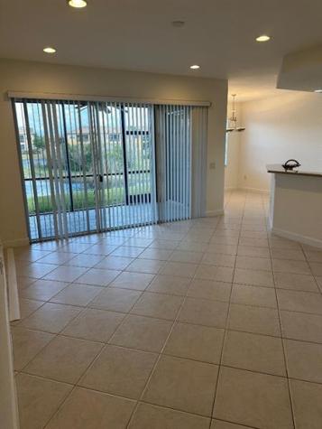 8290 NW 128th Lane Parkland FL 33076