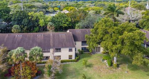 3211 S Carambola Circle S Coconut Creek FL 33066