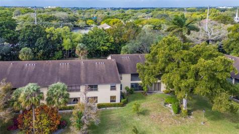 3211 S Carambola Circle S Coconut Creek FL 33066