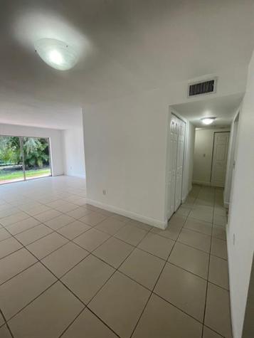 9365 Fontainebleau Boulevard Miami FL 33172