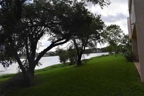 9365 Fontainebleau Boulevard Miami FL 33172