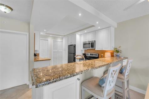 1500 S Ocean Boulevard Lauderdale By The Sea FL 33062