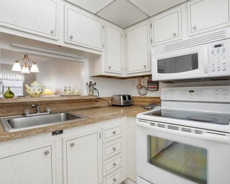4705 NW 35th Street Lauderdale Lakes FL 33319