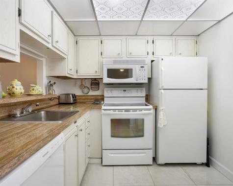 4705 NW 35th Street Lauderdale Lakes FL 33319