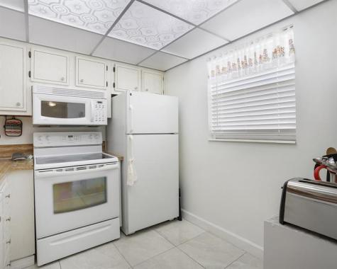 4705 NW 35th Street Lauderdale Lakes FL 33319