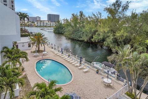 2850 NE 14th Street Causeway Pompano Beach FL 33062