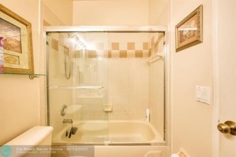 1044 SW 42nd Avenue Deerfield Beach FL 33442