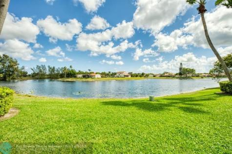 1044 SW 42nd Avenue Deerfield Beach FL 33442