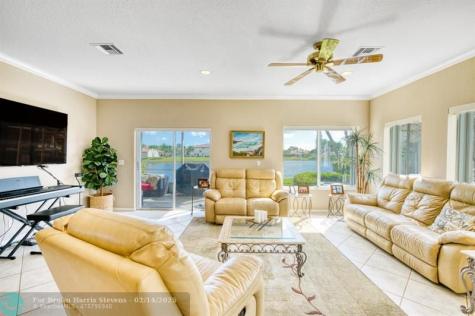 1044 SW 42nd Avenue Deerfield Beach FL 33442