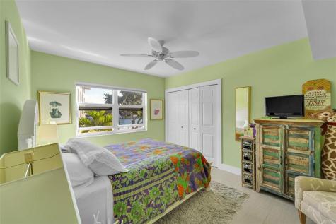 3050 NE 48th Court Lighthouse Point FL 33064