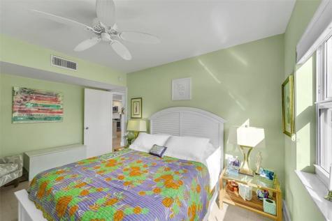 3050 NE 48th Court Lighthouse Point FL 33064