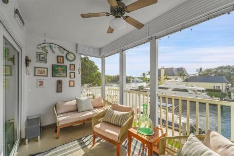 3050 NE 48th Court Lighthouse Point FL 33064