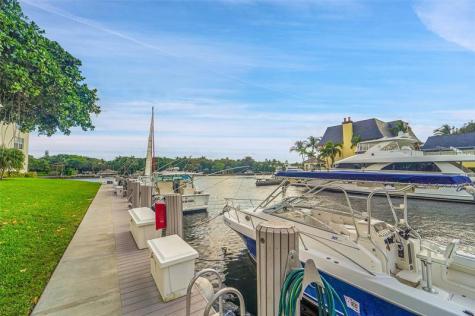 3050 NE 48th Court Lighthouse Point FL 33064