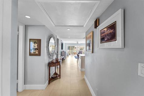 3050 NE 48th Court Lighthouse Point FL 33064