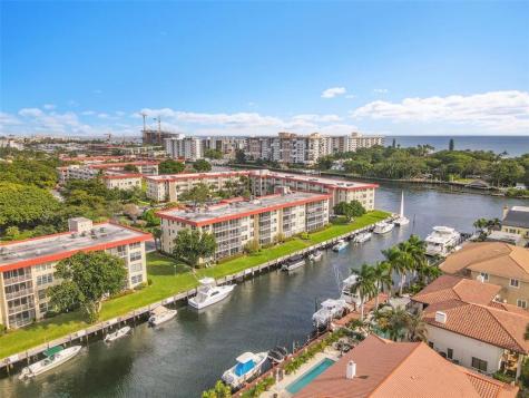 3050 NE 48th Court Lighthouse Point FL 33064