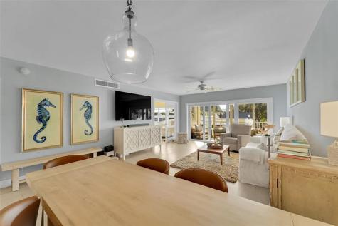 3050 NE 48th Court Lighthouse Point FL 33064