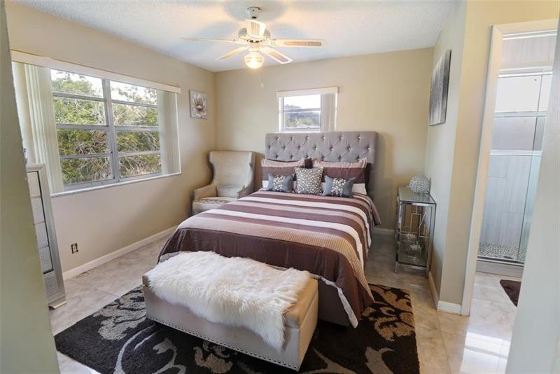 3246 NW 102nd Terrace Coral Springs FL 33065