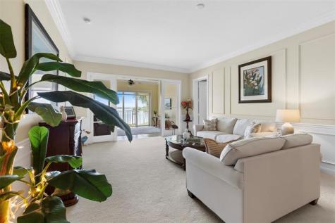 21 Harbour Isle Drive W Hutchinson Island FL 34949