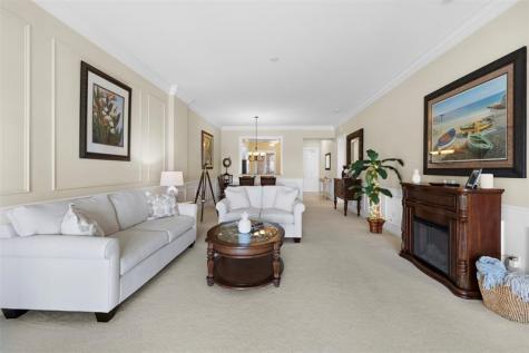 21 Harbour Isle Drive W Hutchinson Island FL 34949