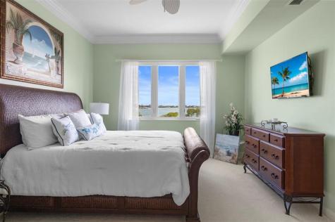 21 Harbour Isle Drive W Hutchinson Island FL 34949