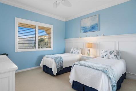 21 Harbour Isle Drive W Hutchinson Island FL 34949