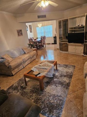 4000 NW 44 Avenue Lauderdale Lakes FL 33319