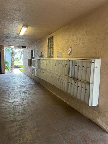 2850 Somerset Drive Lauderdale Lakes FL 33311