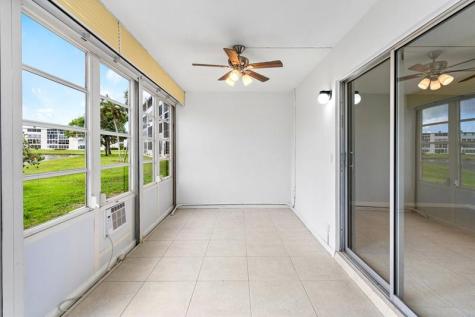 1084 Harwood F Deerfield Beach FL 33442