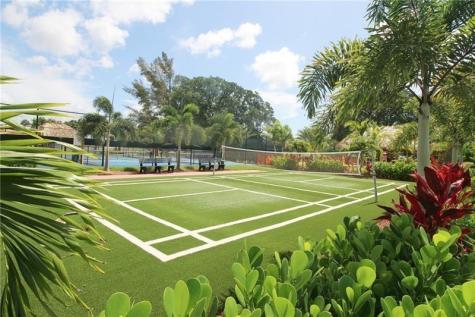 1084 Harwood F Deerfield Beach FL 33442