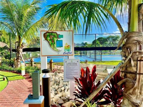 1084 Harwood F Deerfield Beach FL 33442