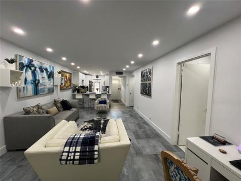 400 NE 20th Street Boca Raton FL 33431