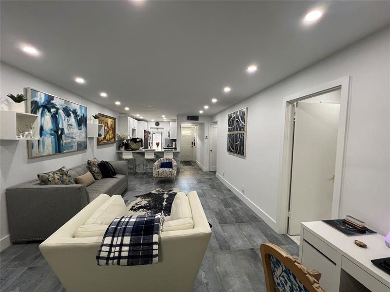 400 NE 20th Street Boca Raton FL 33431