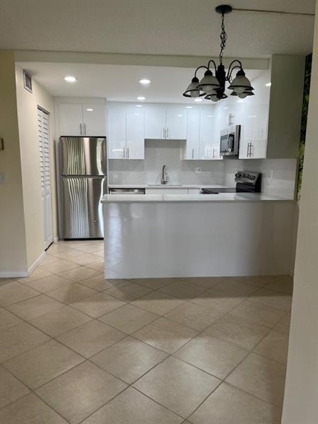 418 Pine Glen Lane Greenacres FL 33463