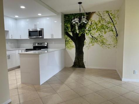 418 Pine Glen Lane Greenacres FL 33463