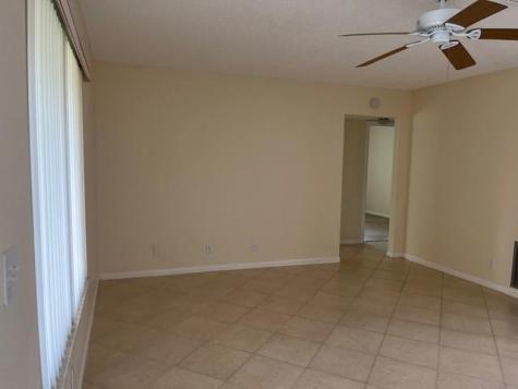 418 Pine Glen Lane Greenacres FL 33463