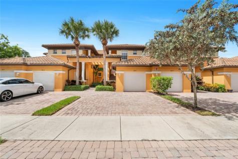 8035 NW 127th Lane Parkland FL 33076