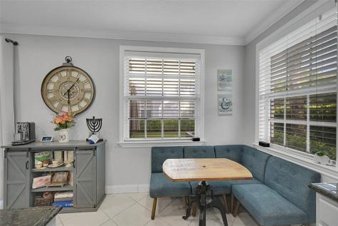 81 Legacy Court Delray Beach FL 33445