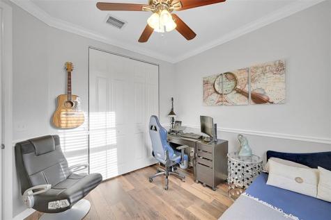 81 Legacy Court Delray Beach FL 33445